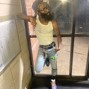 Meet your Posher, Antonio